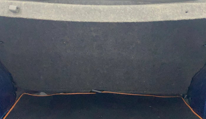 2017 Renault Kwid CLIMBER 1.0 AMT, Petrol, Automatic, 19,505 km, Boot Inside