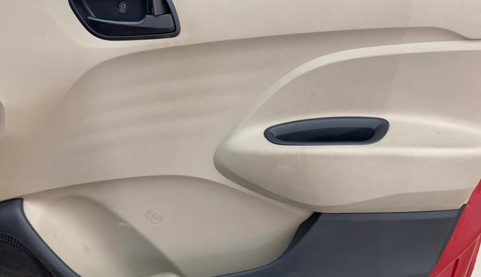 2021 Hyundai NEW SANTRO SPORTZ EXECUTIVE MT CNG, CNG, Manual, 80,268 km, Driver Side Door Panels Control