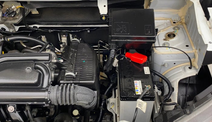 2024 Renault Kwid RXT 1.0, Petrol, Manual, 8,653 km, Engine View - Left