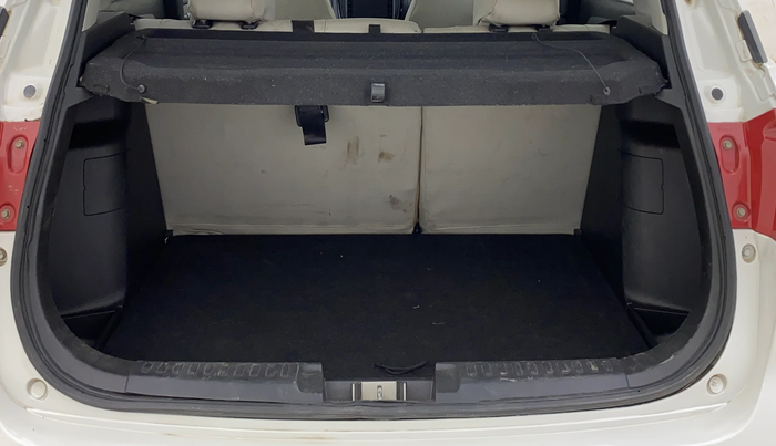 2022 Toyota URBAN CRUISER PREMIUM GRADE AT, Petrol, Automatic, 67,783 km, Boot Inside