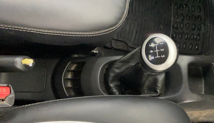 2013 Maruti Wagon R 1.0 LXI CNG, CNG, Manual, 1,28,031 km, Gear Lever