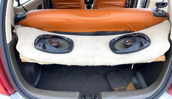 2015 Hyundai i10 MAGNA 1.1, Petrol, Manual, 48,098 km, Boot Inside