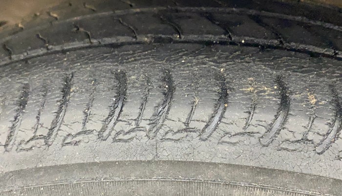 2019 Maruti S PRESSO VXI+, Petrol, Manual, 51,254 km, Left Front Tyre Tread