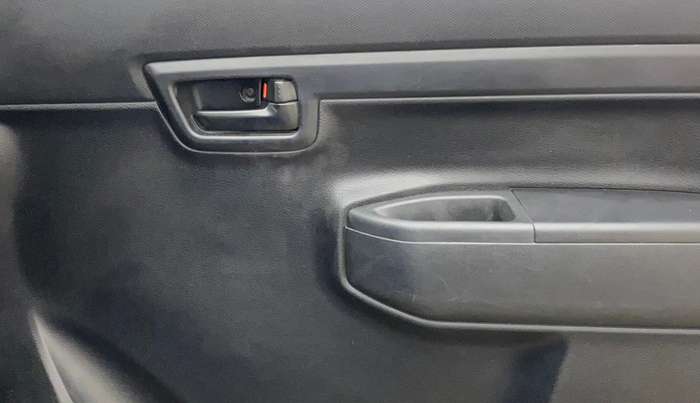 2019 Maruti S PRESSO VXI+, Petrol, Manual, 51,254 km, Driver Side Door Panels Control