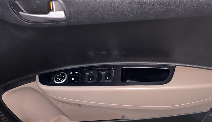 2015 Hyundai Grand i10 SPORTZ 1.2 KAPPA VTVT, Petrol, Manual, 62,263 km, Driver Side Door Panels Control