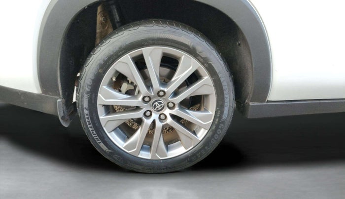 2023 Toyota INNOVA HYCROSS ZX HYBRID 7 STR, Hybrid, Automatic, 48,418 km, Right Rear Wheel