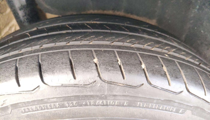 2023 Toyota INNOVA HYCROSS ZX HYBRID 7 STR, Hybrid, Automatic, 48,418 km, Right Rear Tyre Tread