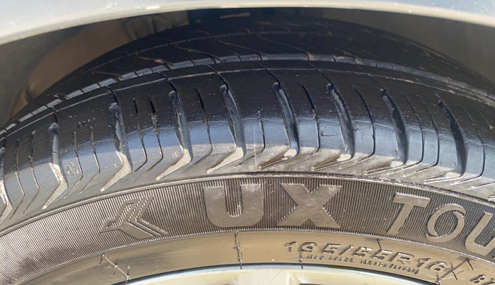 2021 Volkswagen Polo 1.0 GT TSI AT, Petrol, Automatic, 67,957 km, Right Front Tyre Tread