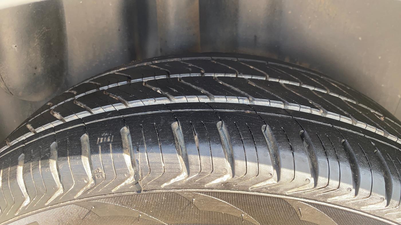 2021 Volkswagen Polo 1.0 GT TSI AT, Petrol, Automatic, 67,732 km, Right Rear Tyre Tread