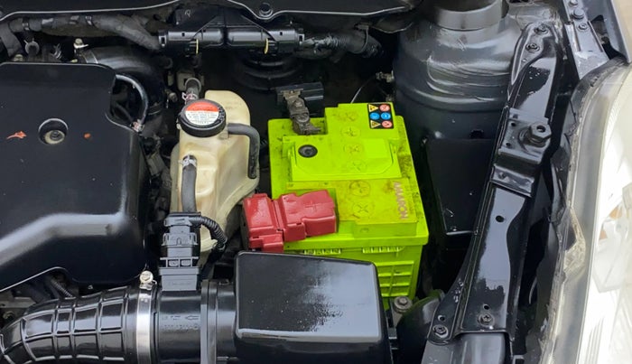 2016 Maruti Swift ZDI, Diesel, Manual, 1,37,997 km, Engine View - Left