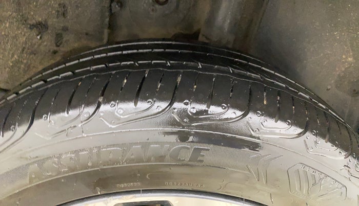 2023 Tata ALTROZ XZ CNG, CNG, Manual, 27,081 km, Left Rear Tyre Tread