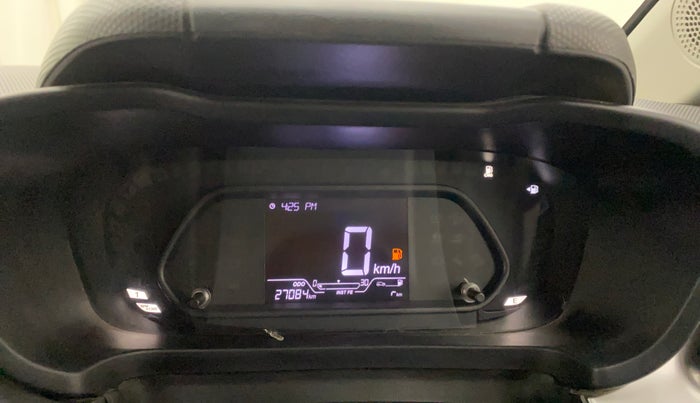 2023 Tata ALTROZ XZ CNG, CNG, Manual, 27,081 km, Odometer Image
