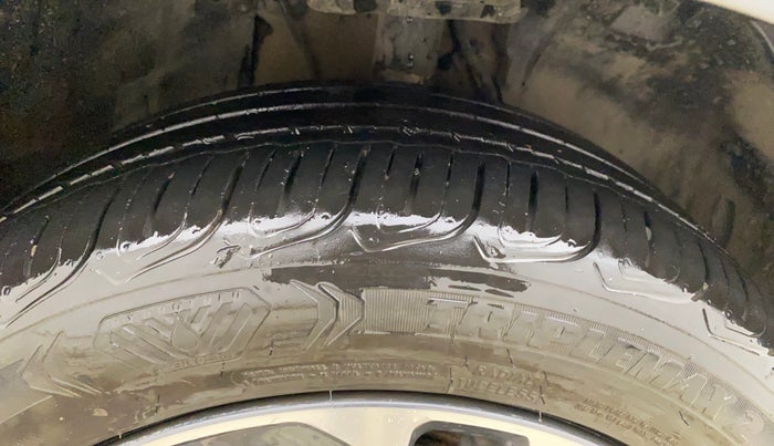 2023 Tata ALTROZ XZ CNG, CNG, Manual, 27,081 km, Right Front Tyre Tread