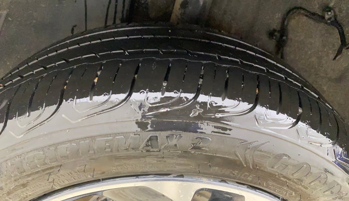 2023 Tata ALTROZ XZ CNG, CNG, Manual, 27,081 km, Right Rear Tyre Tread