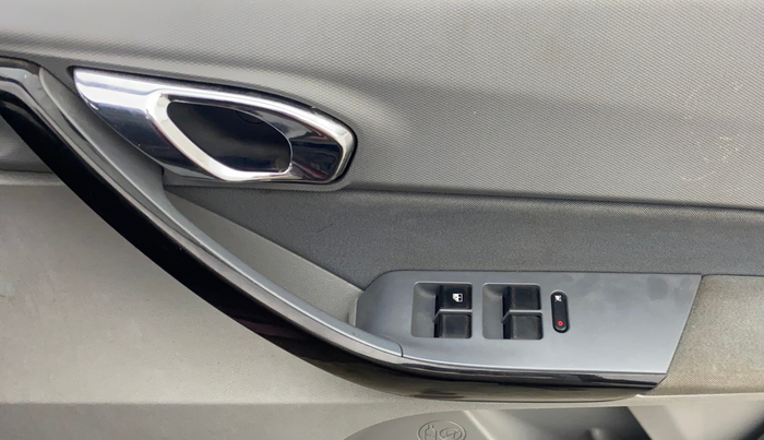 2021 Tata TIGOR XZA PLUS PETROL, Petrol, Automatic, 85,892 km, Driver Side Door Panels Control