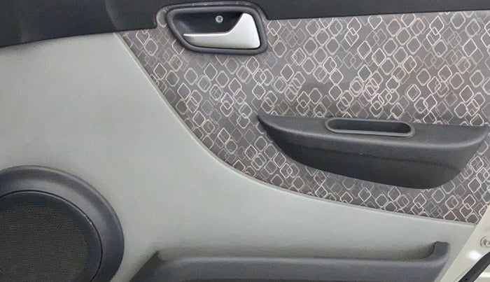 2017 Maruti Alto 800 VXI, Petrol, Manual, 31,655 km, Driver Side Door Panels Control