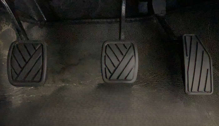 2021 Maruti Swift LXI, Petrol, Manual, 39,260 km, Pedals