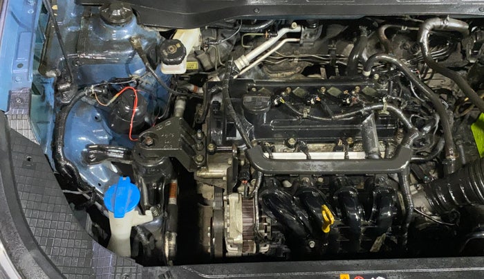 2020 Hyundai VENUE S+ 1.2, Petrol, Manual, 20,005 km, Engine View - Right