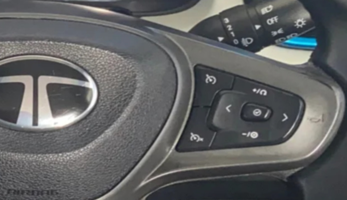 2024 Tata PUNCH Creative Dual Tone MT Sunroof, Petrol, Manual, 25,540 km, Adaptive Cruise Control