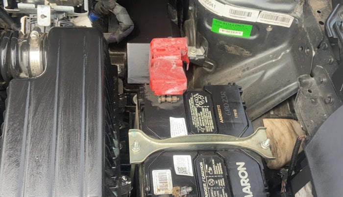 2024 Tata PUNCH Creative Dual Tone MT Sunroof, Petrol, Manual, 25,540 km, Engine View - Left