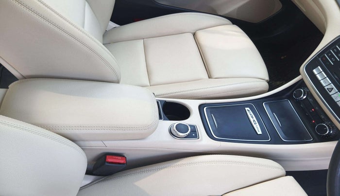 2018 Mercedes Benz CLA Class CLA 200 SPORT, Petrol, Automatic, 21,089 km, Gear Lever