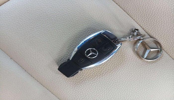 2018 Mercedes Benz CLA Class CLA 200 SPORT, Petrol, Automatic, 21,089 km, Key Close Up