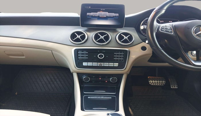 2018 Mercedes Benz CLA Class CLA 200 SPORT, Petrol, Automatic, 21,089 km, Air Conditioner