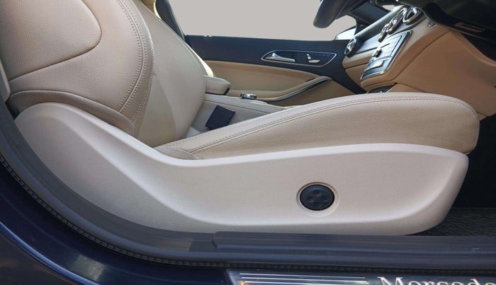 2018 Mercedes Benz CLA Class CLA 200 SPORT, Petrol, Automatic, 21,089 km, Driver Side Adjustment Panel