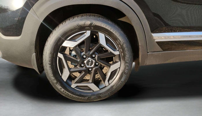 2024 KIA SELTOS  HTX 1.5 DIESEL AT, Diesel, Automatic, 19,001 km, Right Rear Wheel