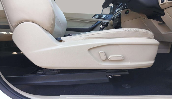 2020 Ford Endeavour TITANIUM PLUS 2.0 4X2 AT SUNROOF, Diesel, Automatic, 65,623 km, Driver Side Adjustment Panel