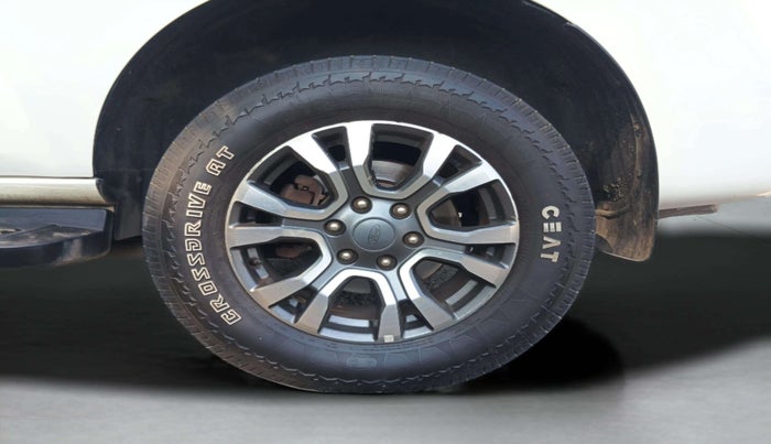 2020 Ford Endeavour TITANIUM PLUS 2.0 4X2 AT SUNROOF, Diesel, Automatic, 65,623 km, Left Rear Wheel