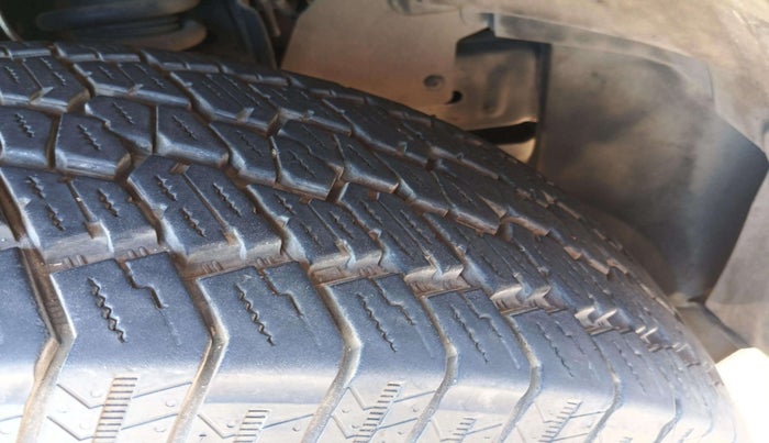 2020 Ford Endeavour TITANIUM PLUS 2.0 4X2 AT SUNROOF, Diesel, Automatic, 65,623 km, Right Front Tyre Tread