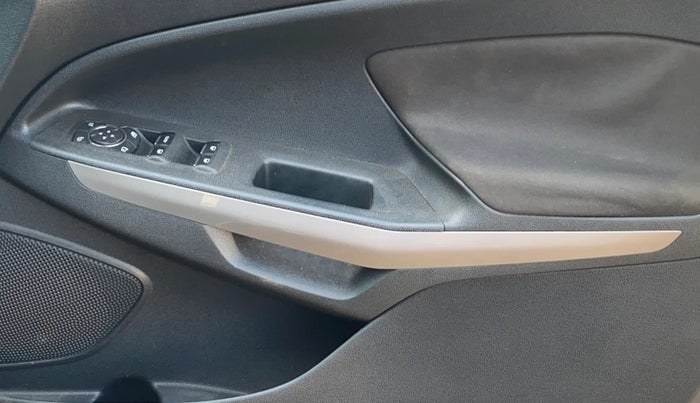 2018 Ford Ecosport TITANIUM 1.5L DIESEL, Diesel, Manual, 70,158 km, Driver Side Door Panels Control