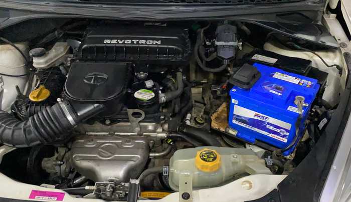 2017 Tata Tiago XT PETROL, Petrol, Manual, 45,432 km, Engine View - Left