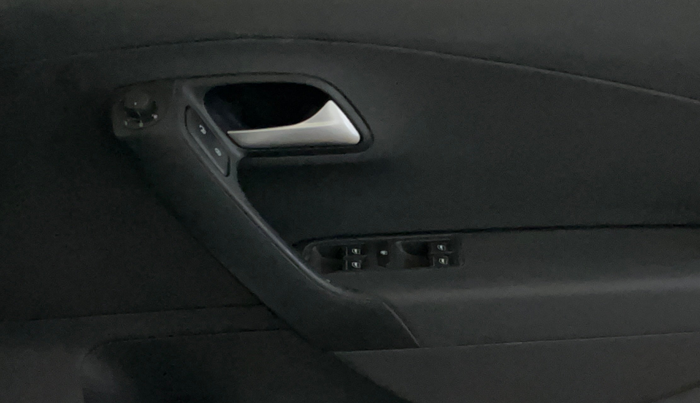 2022 Volkswagen Polo HIGHLINE PLUS 1.0L TSI, Petrol, Manual, 82,569 km, Driver Side Door Panels Control