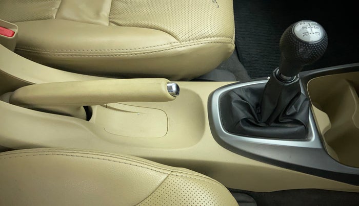 2013 Honda City 1.5L I-VTEC S MT, Petrol, Manual, 33,098 km, Gear Lever