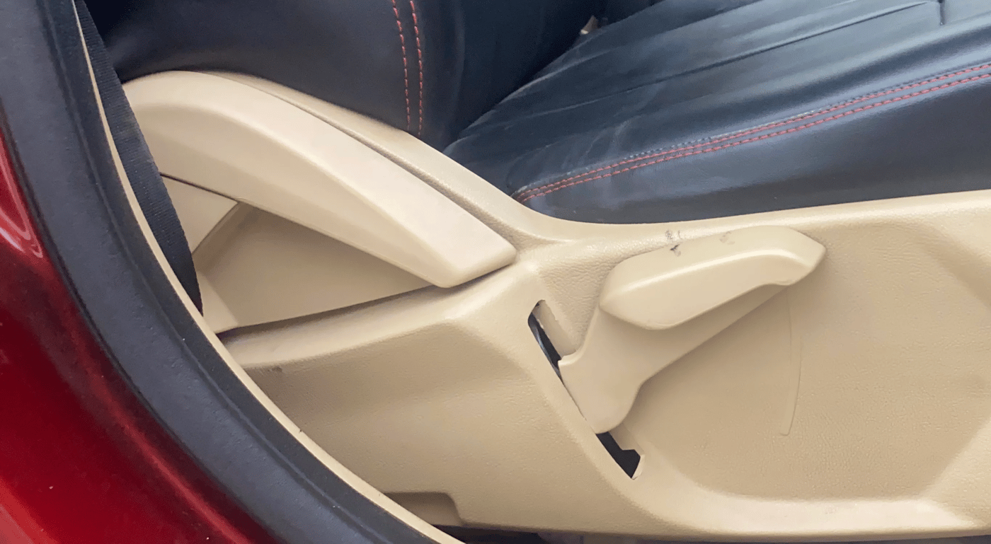 2020 Ford Figo Aspire TITANIUM PLUS 1.5 DIESEL, Diesel, Manual, 49,830 km, Driver Side Adjustment Panel