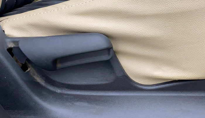 2015 Maruti Swift VXI, Petrol, Manual, 51,765 km, Driver Side Adjustment Panel