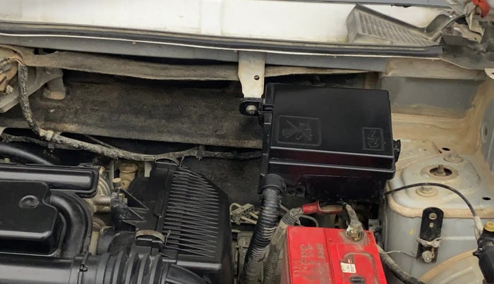 2019 Renault Kwid RXT 1.0 (O), Petrol, Manual, 82,791 km, Engine View - Left