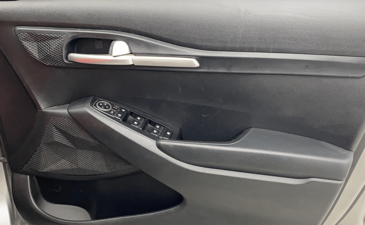 2019 KIA SELTOS HTK PLUS 1.5 DIESEL, Diesel, Manual, 68,373 km, Driver Side Door Panels Control