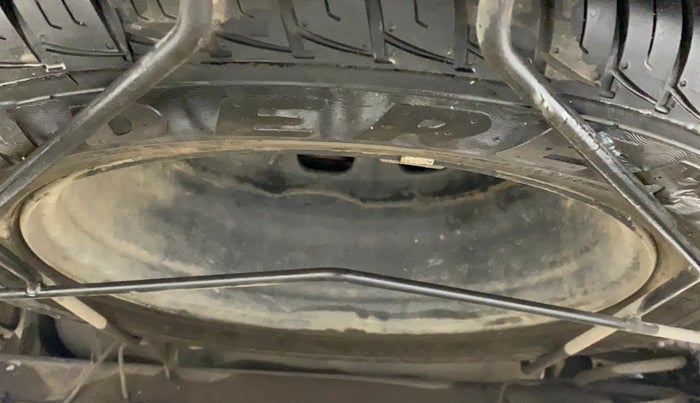 2018 Renault Duster RXS CVT, Petrol, Automatic, 1,43,526 km, Spare Tyre