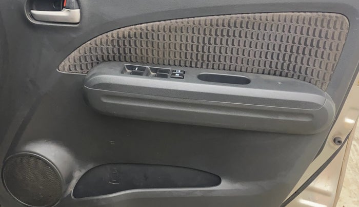 2013 Maruti Ritz VXI, Petrol, Manual, 59,321 km, Driver Side Door Panels Control