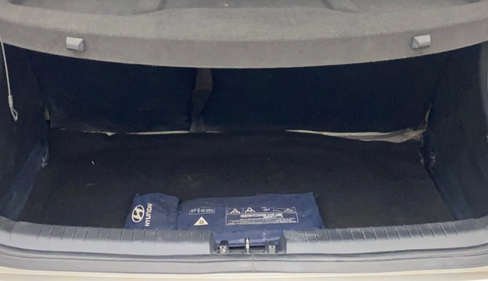 2018 Hyundai Elite i20 SPORTZ 1.2, Petrol, Manual, 77,962 km, Boot Inside