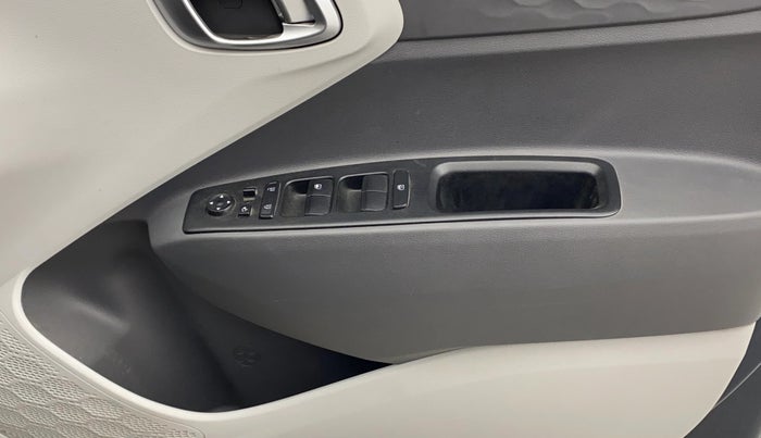 2021 Hyundai GRAND I10 NIOS SPORTZ 1.2 KAPPA VTVT, Petrol, Manual, 49,165 km, Driver Side Door Panels Control