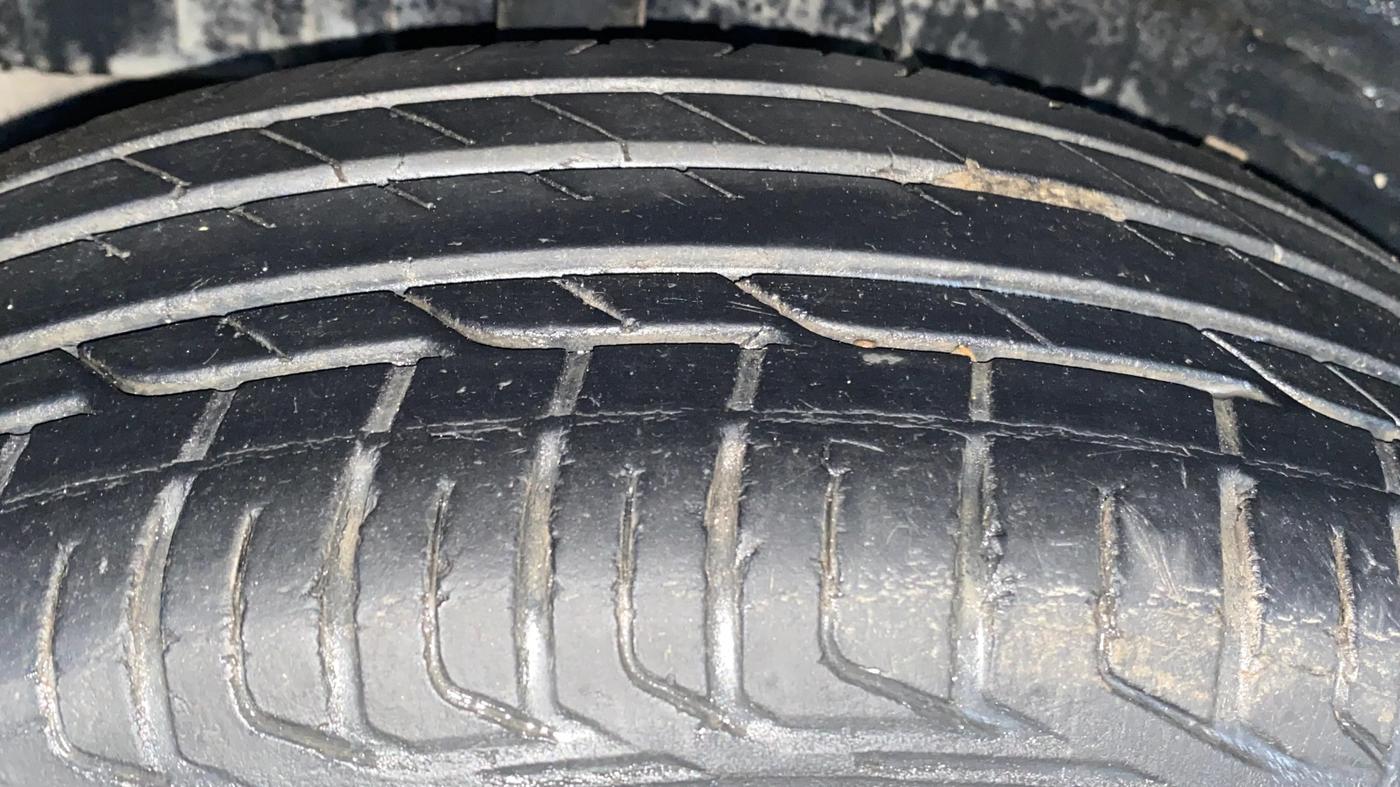 2022 Tata NEXON XM PETROL, Petrol, Manual, 54,531 km, Right Rear Tyre Tread