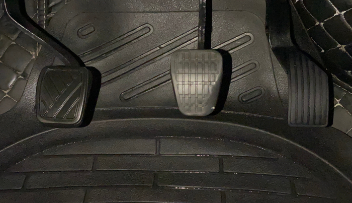 2022 Tata NEXON XM PETROL, Petrol, Manual, 54,531 km, Pedals