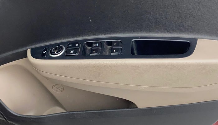 2014 Hyundai Grand i10 ASTA 1.2 KAPPA VTVT, Petrol, Manual, 1,14,993 km, Driver Side Door Panels Control