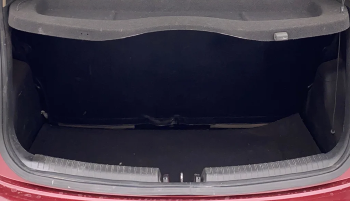 2014 Hyundai Grand i10 ASTA 1.2 KAPPA VTVT, Petrol, Manual, 1,14,993 km, Boot Inside