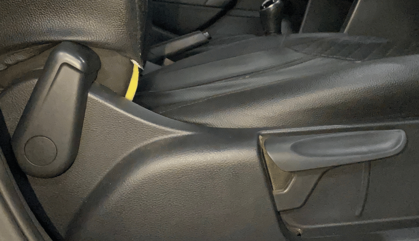 2020 Volkswagen Polo COMFORTLINE PLUS 1.0L MPI, Petrol, Manual, 64,659 km, Driver Side Adjustment Panel