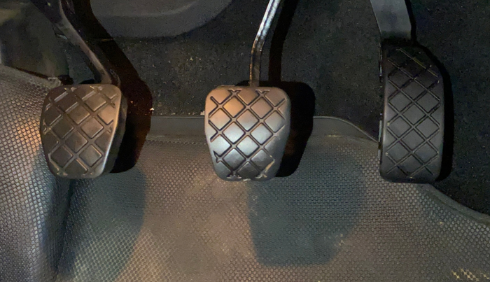 2020 Volkswagen Polo COMFORTLINE PLUS 1.0L MPI, Petrol, Manual, 64,659 km, Pedals